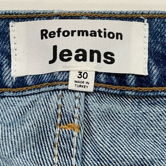 Reformation Charlie High Rise Jean Short Fauna Embroidery Women’s  Size 30 NWT - Picture 11 of 12